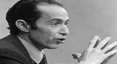 إطلاق اسم محمد الصديق بن يحيى على مقر وزارة الخارجية